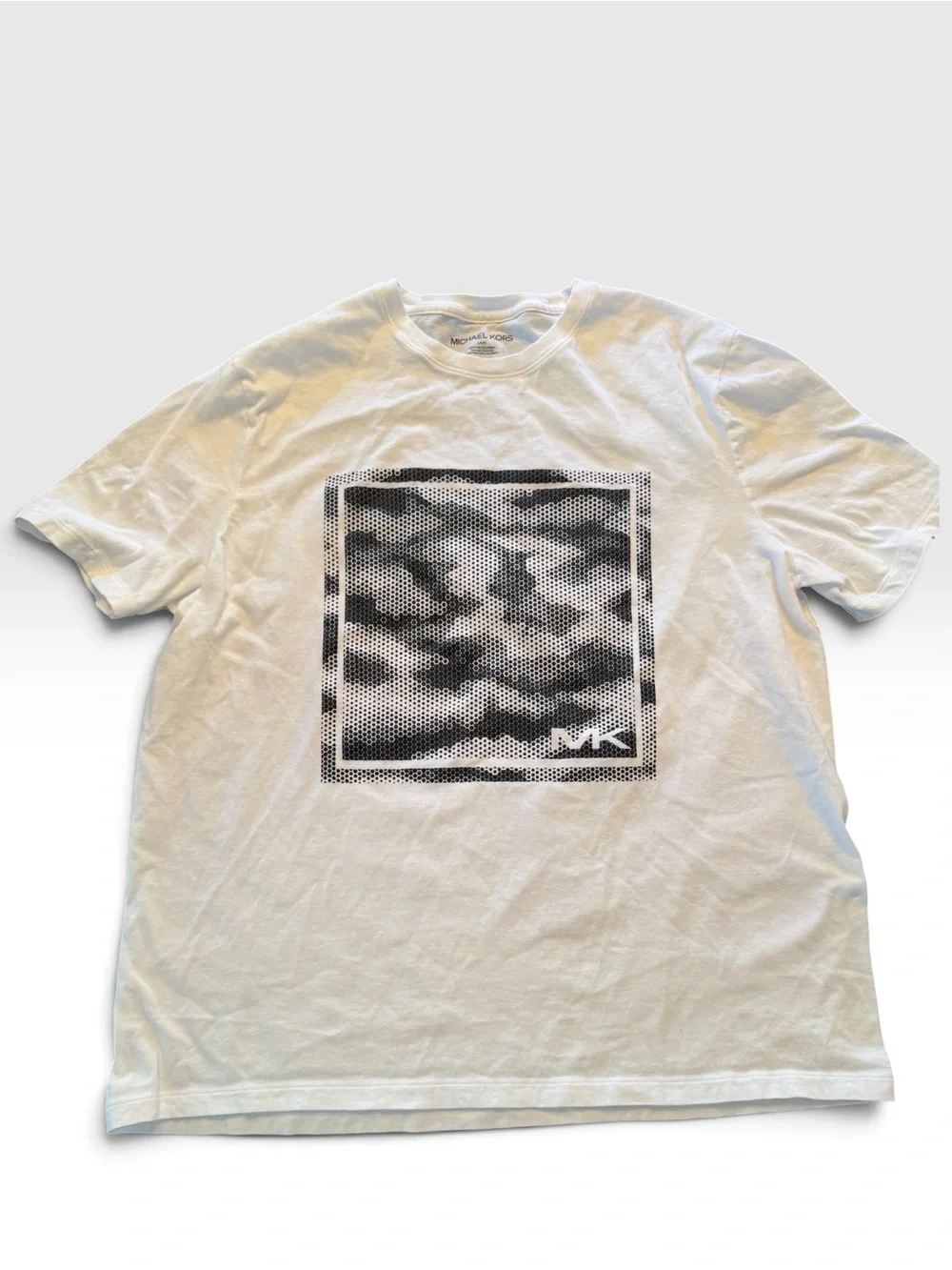 Michael Kors White Short Sleeve Tee with Black Graphic 100% cotton